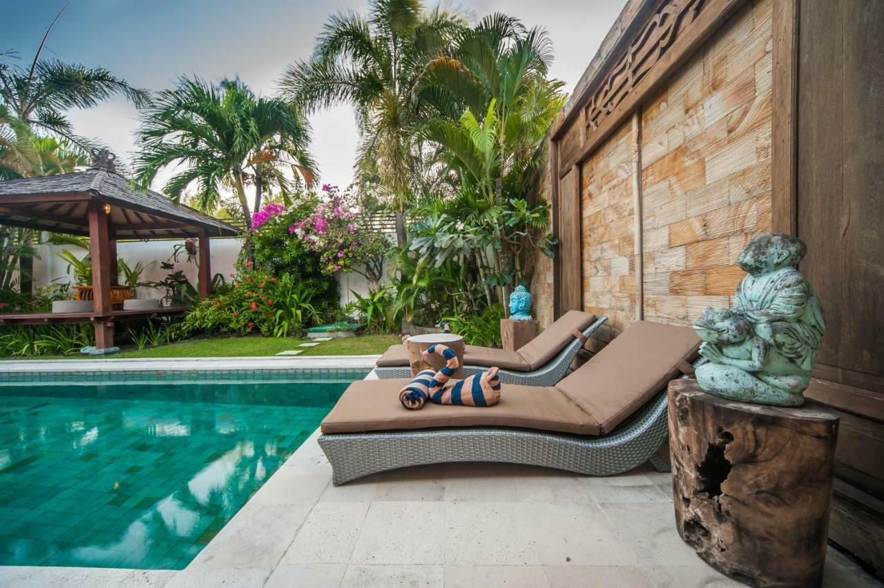 Coco Poco Villa Seminyak Exterior foto